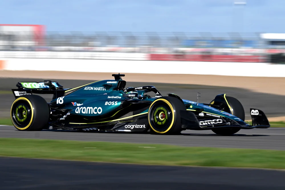 f12403_120629smg_9266